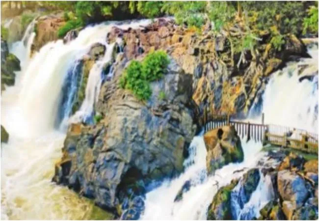 hogenakkal falls peoples and tourists allowed soon 